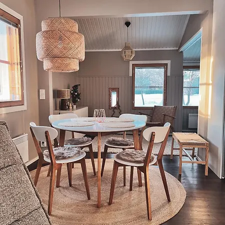 Talviranta - Lakefront - Ruka-pyhae 2x Skilift Passes Included - Free Skibus Doorstep 公寓