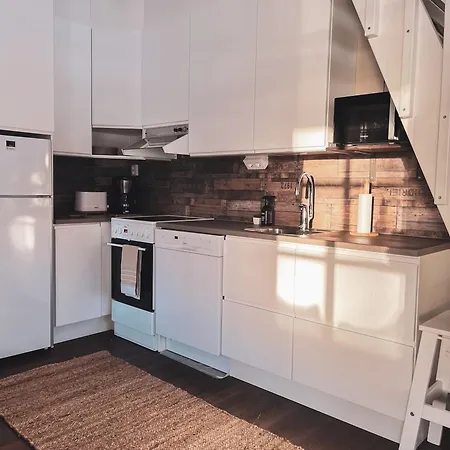 Talviranta - Lakefront - Ruka-pyhae 2x Skilift Passes Included - Free Skibus Doorstep