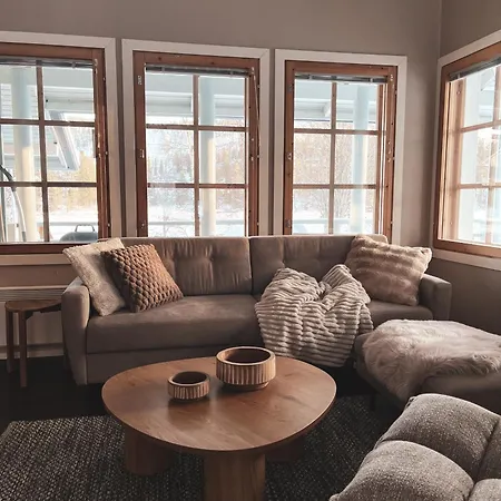 Talviranta - Lakefront - Ruka-pyhae 2x Skilift Passes Included - Free Skibus Doorstep Ruka