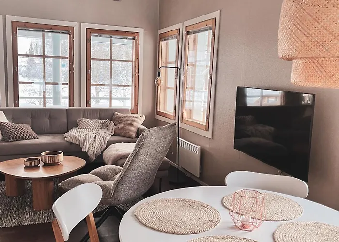 Talviranta - Lakefront - Ruka-pyhae 2x Skilift Passes Included - Free Skibus Doorstep